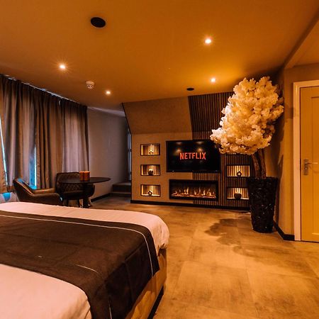 Hotel Buren Buren  Eksteriør billede
