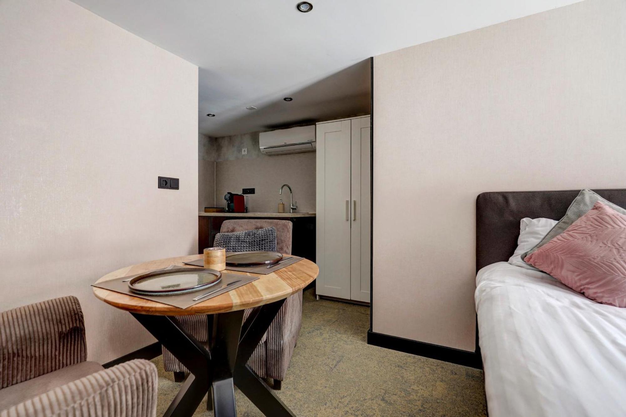 Hotel Buren Buren  Eksteriør billede